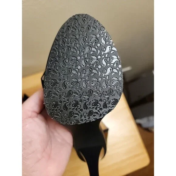 NWOB Hikal Bolom Handmade Floral Embroidered Stiletto Heels From Mexico Sz 7 US - Picture 11 of 12